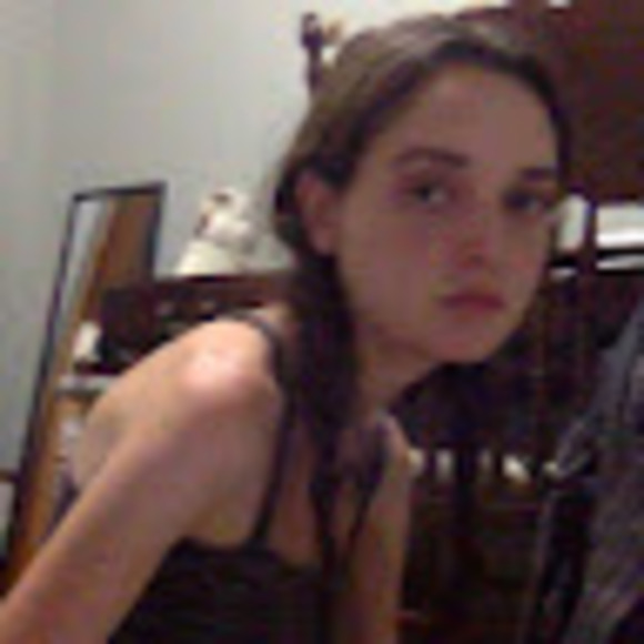 Meet your Posher, Maura - Picture 1 of 1